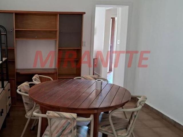 Sobrado de 202m² com 4 quartos