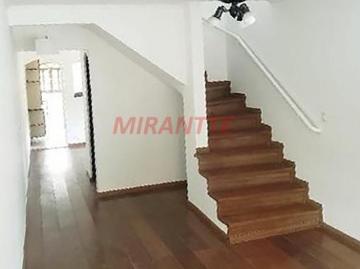 Sobrado de 213m² com 4 quartos