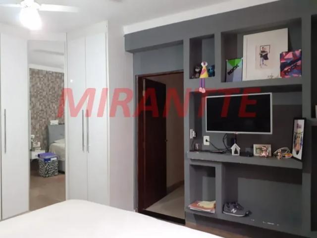 Sobrado de 210m² com 4 quartos em Itaquera