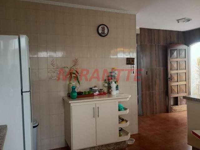Sobrado de 217m² com 3 quartos