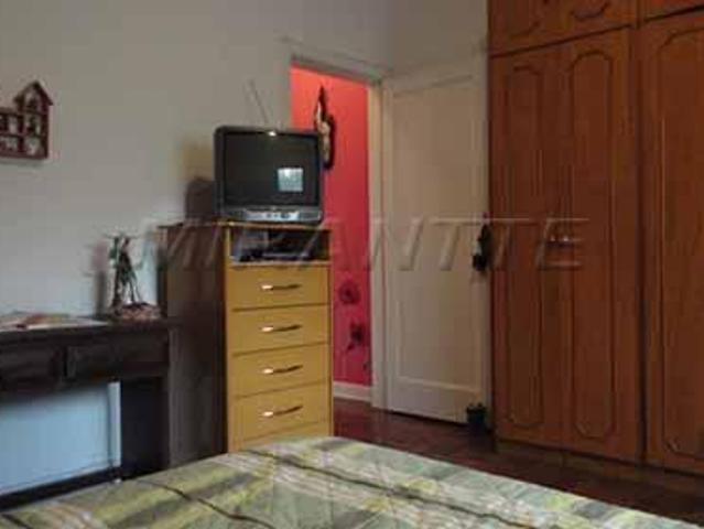 Sobrado de 223m² com 2 quartos