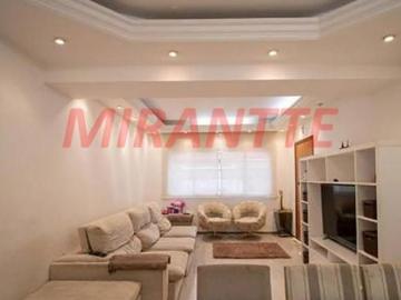 Sobrado de 227m² com 3 quartos