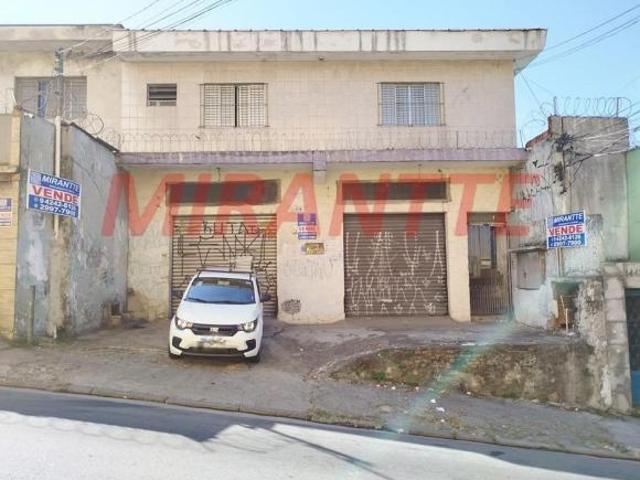 Sobrado de 225m² com 4 quartos