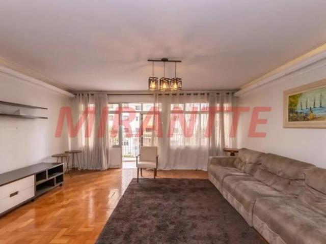 Sobrado de 230m² com 3 quartos