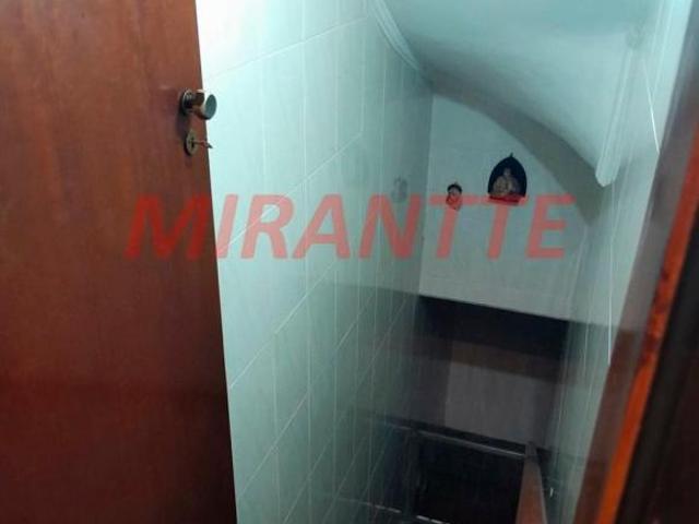 Sobrado de 230m² com 3 quartos