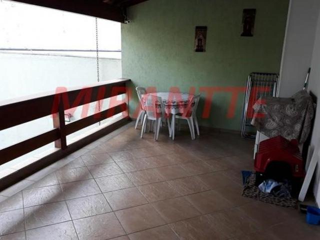 Sobrado de 355m² com 3 quartos