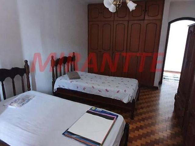 Sobrado de 355m² com 4 quartos