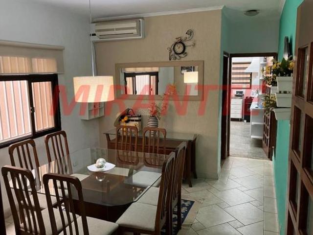 Sobrado de 380m² com 4 quartos