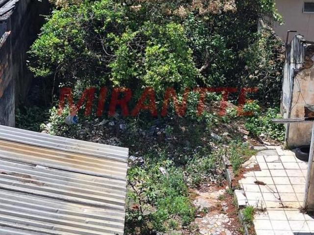 Sobrado de 381m² com 3 quartos