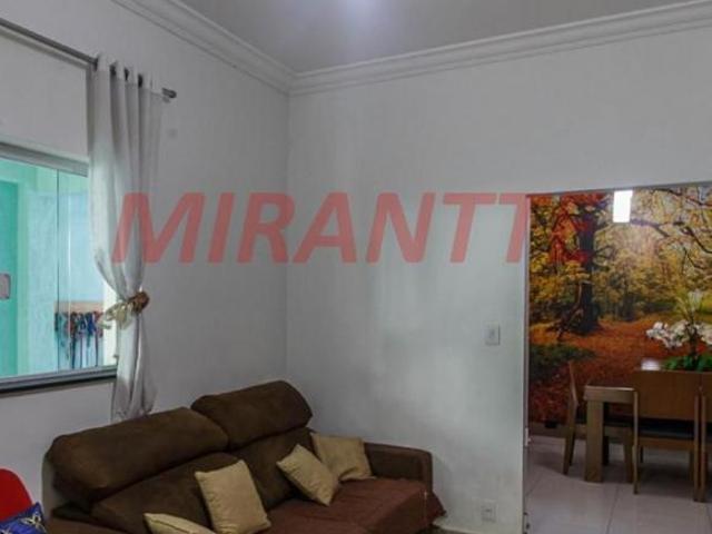 Sobrado de 300m² com 4 quartos