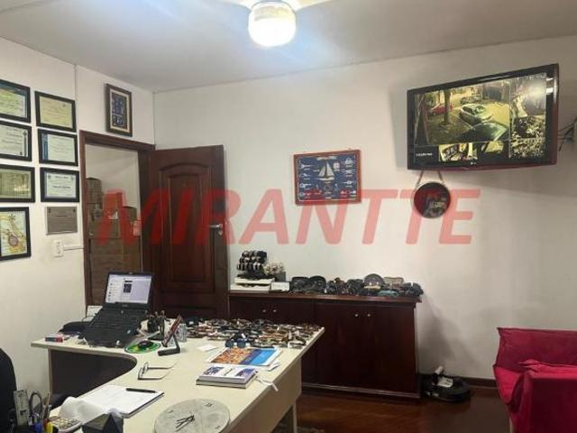 Sobrado de 337m² com 3 quartos