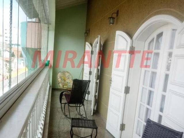 Sobrado de 450m² com 4 quartos