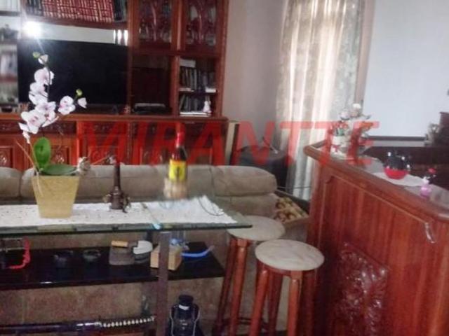 Sobrado de 450m² com 4 quartos