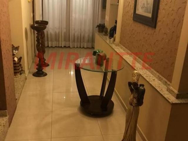 Sobrado de 432m² com 4 quartos