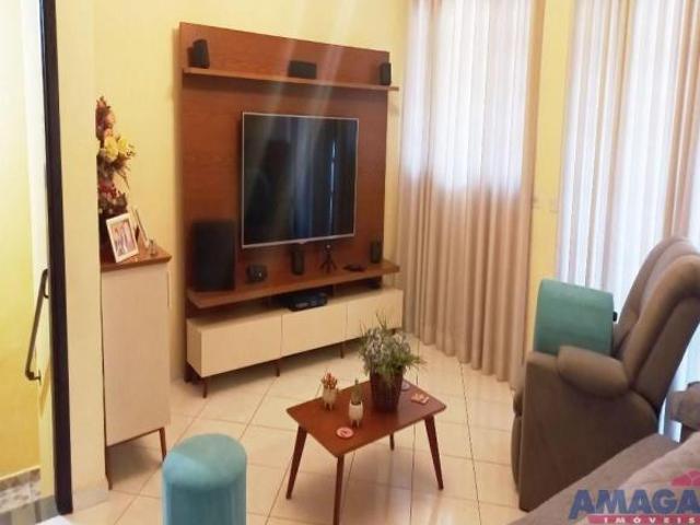 Sobrado de 4 quartos