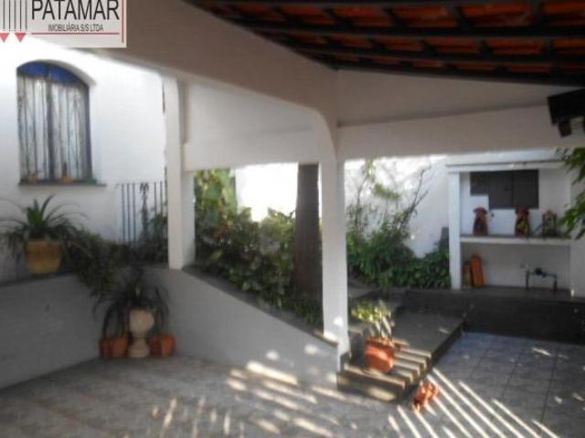 Sobrado de 4 Quartos com 2 Suítes e 3 Salas no Jardim Peri Peri