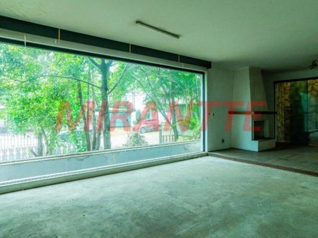 Sobrado de 575m² com 2 quartos