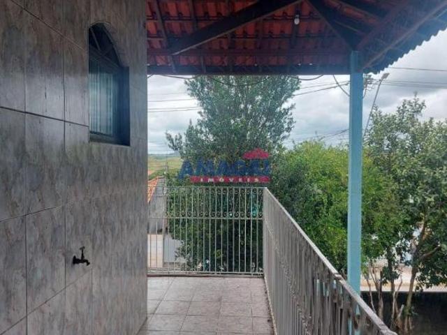 Sobrado de 5 dormitórios no Cidade Salvador
