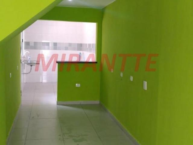 Sobrado de 66m² com 2 quartos