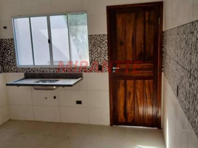 Sobrado de 66m² com 2 quartos
