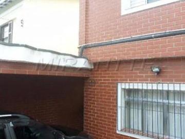 Sobrado de 80m² com 2 quartos