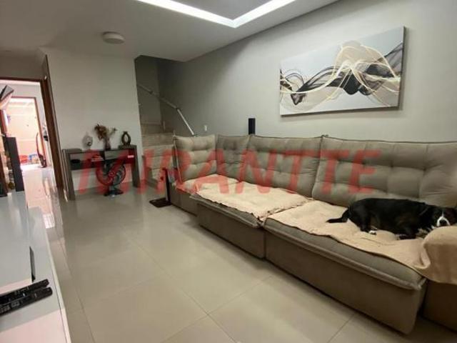 Sobrado de 82m² com 3 quartos