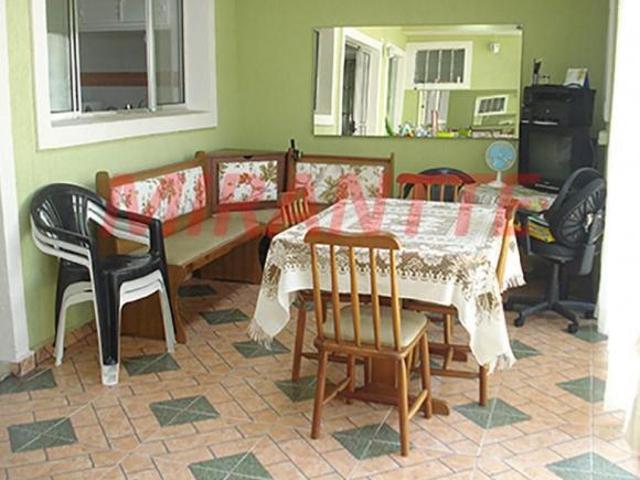 Sobrado de 99m² com 2 quartos