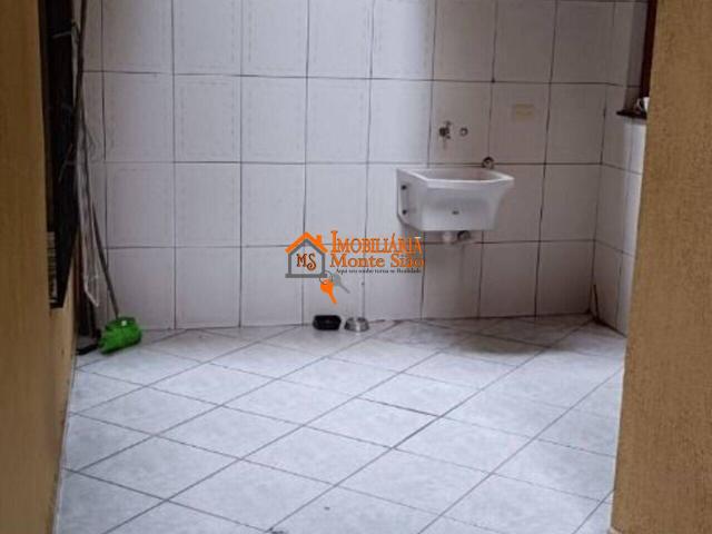 Sobrado de 90 m² na Inácio Bitencourt Jardim Tranqüilidade Guarulhos SP, aluguel por R$ 2.500/mês