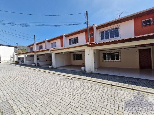 Sobrado de 92 m² na Epaminondas Santos Bairro Alto Curitiba PR, aluguel por R$ 3.200/mês