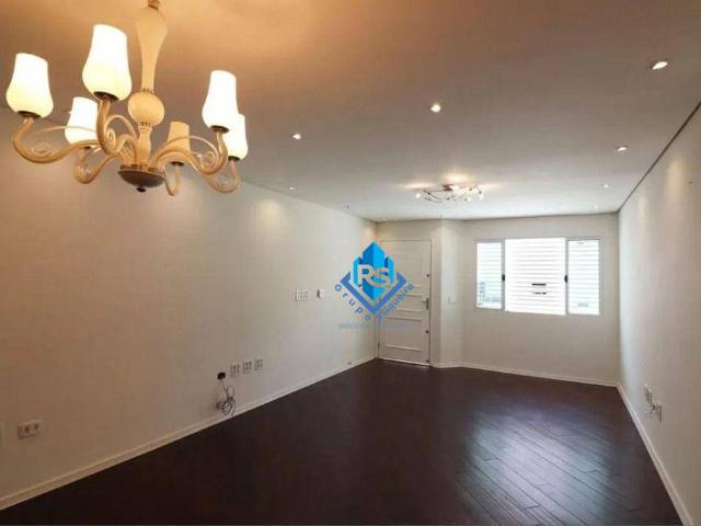 Sobrado em Anchieta, São Bernardo do Campo/SP de 227m² 3 quartos à venda por R$ 994.000,00 ou para locação R$ 4.950,00/mes