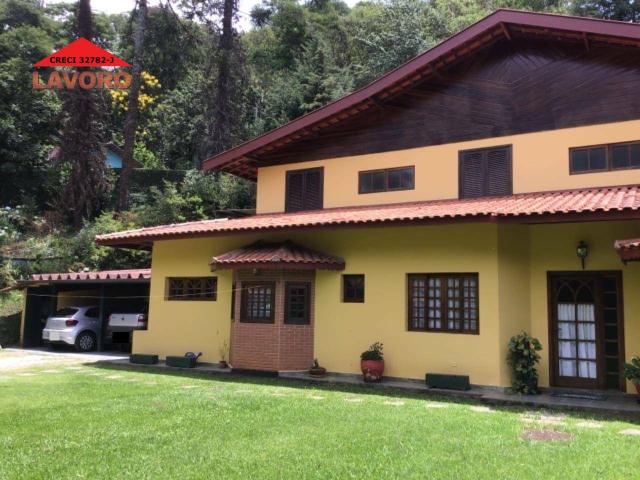 Sobrado em Barreiro, Santo Antônio do Pinhal/SP de 300m² 3 quartos à venda por R$ 1.189.700,00