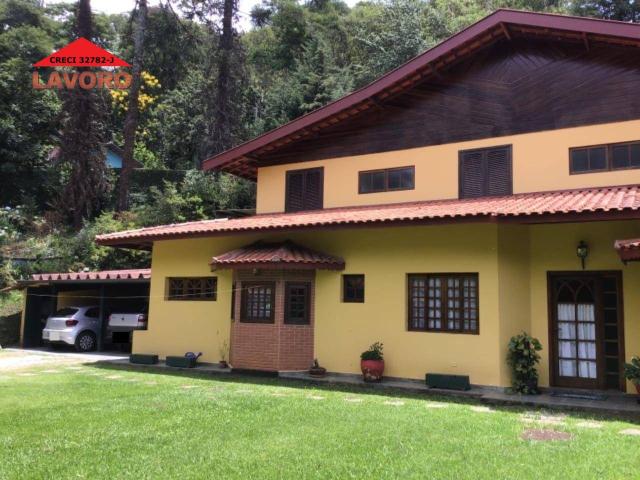 Sobrado em Barreiro, Santo Antônio do Pinhal/SP de 300m² 3 quartos à venda por R$ 1.189.900,00