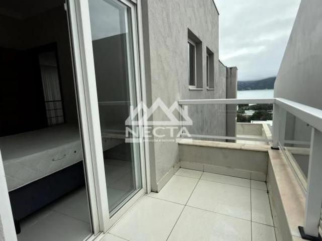 Sobrado em Boiçucanga, São Sebastião/SP de 307m² 4 quartos à venda por R$ 2.500.000,00