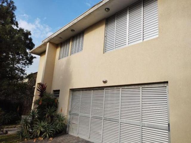 Sobrado em Caxingui, São Paulo/SP de 267m² 6 quartos à venda por R$ 1.700.000,00