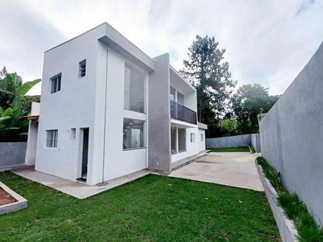Sobrado em Chácaras Ceres, Suzano/SP de 176m² 3 quartos à venda por R$ 575.000,00