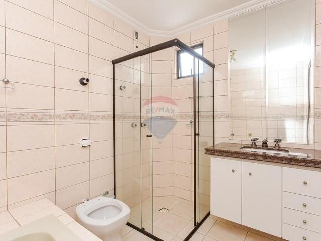 Sobrado em Condiminio para Locaçao 174m² no Bairro Uberaba