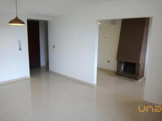 Sobrado em Condomínio 3 Quartos Guabirotuba 140m²