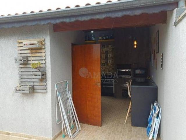 Sobrado em condomínio com 3 quartos, terraço com área gourmet, 2 vagas à venda, 141 m² por R$ 860.00