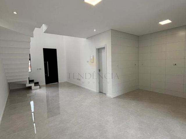 Sobrado em Condomínio com 3 quartos à venda, 128,44m2, COSTEIRA, SÃO JOSÉ DOS PINHAIS PR