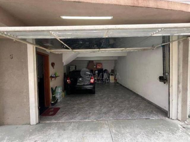 Sobrado em condomínio com 3 quartos sendo 1 suíte, 3 vagas e área gourmet à venda, 125 m² por R$ 570