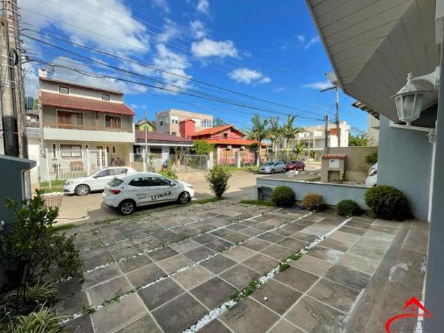 Sobrado em Condomínio Fechado – Jardins do Prado 3 dormitórios sendo 1 suíte, 2