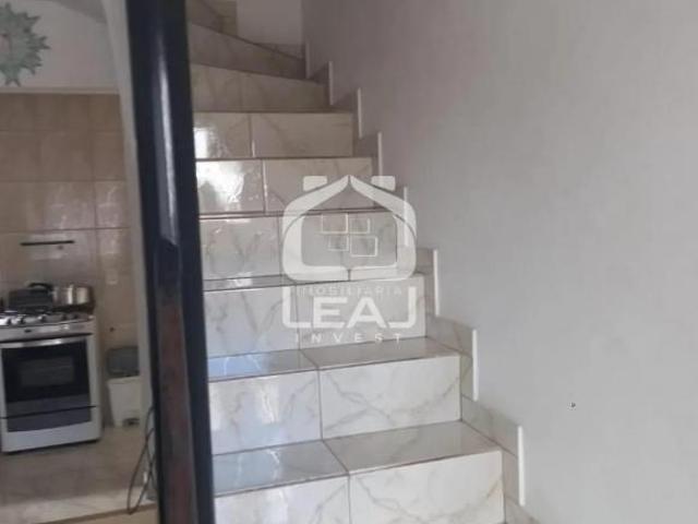 Sobrado em condominio fechado possui 68m² 2 dormitórios e 1 vaga, à venda R$ 330.000,00 Jardim G