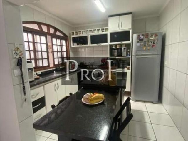Sobrado em Conjunto Residencial Pombeva, São Bernardo do Campo/SP de 185m² 3 quartos à venda por R$