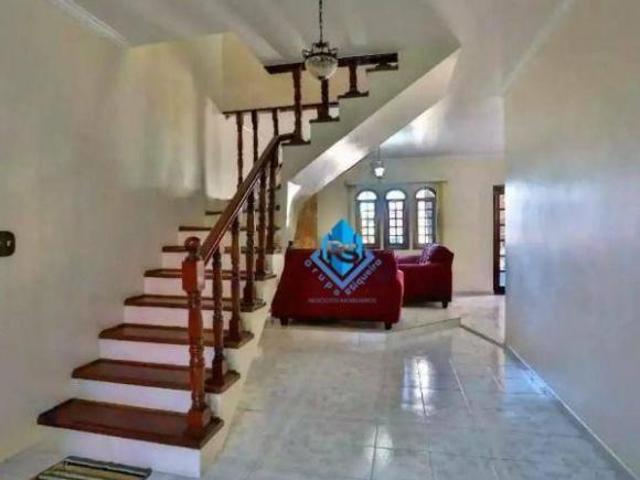 Sobrado em Dos Casa, São Bernardo do Campo/SP de 180m² 3 quartos à venda por R$ 800.000,00