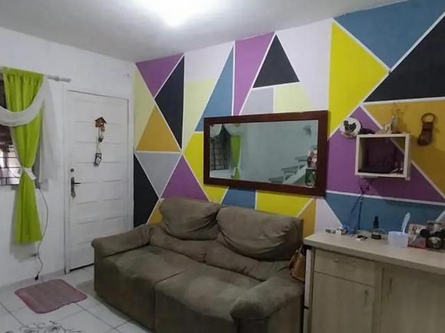 Sobrado em Ganchinho, Curitiba/PR de 60m² 2 quartos à venda por R$ 200.000,00