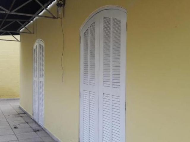 Sobrado em Jardim Alvorada, São José dos Campos/SP de 0m² 3 quartos à venda por R$ 1.990.000,00