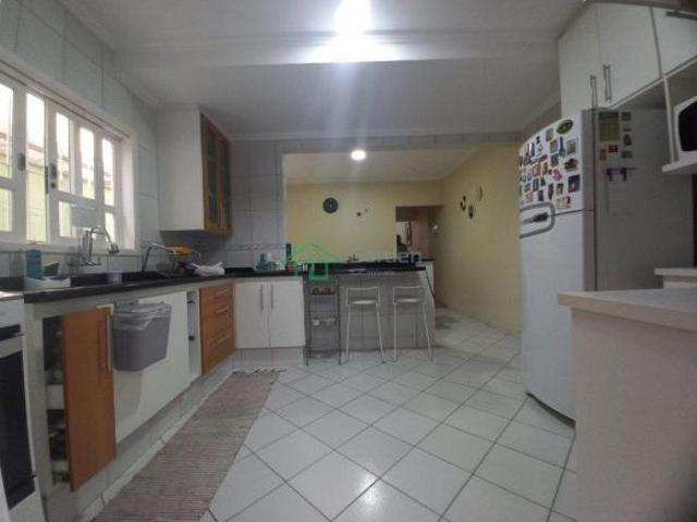 Sobrado em Jardim Alvorada, São José dos Campos/SP de 0m² 3 quartos à venda por R$ 800.000,00