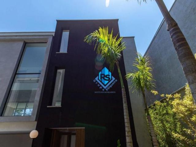 Sobrado em Jardim Cordeiro, São Paulo/SP de 712m² 4 quartos à venda por R$ 6.420.000,00