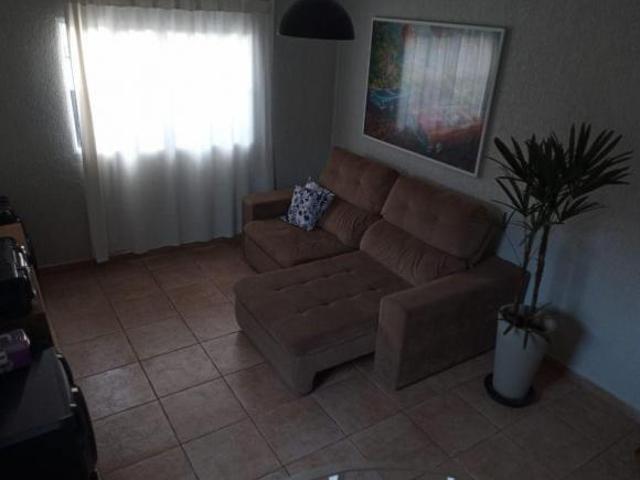 Sobrado em Jardim das Oliveiras Caucaia do Alto, Cotia/SP de 90m² 2 quartos à venda por R$ 320.000