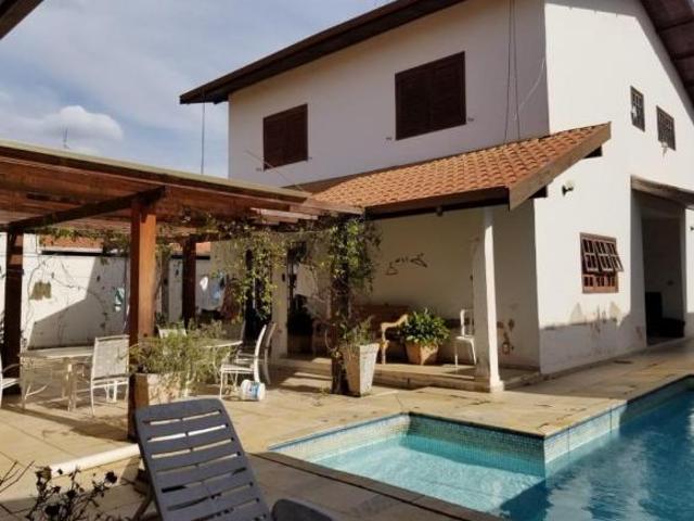 Sobrado em Jardim de Itapoan, Paulínia/SP de 340m² 4 quartos à venda por R$ 1.500.000,00
